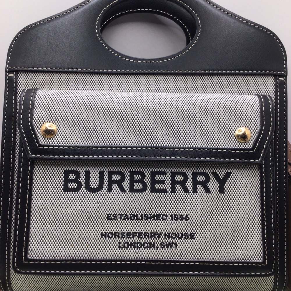 BURBERRY, HORSEFERRY, NWT, POCKET TOTE, MINI, MADE IN ITALY - Picture 3 of 16